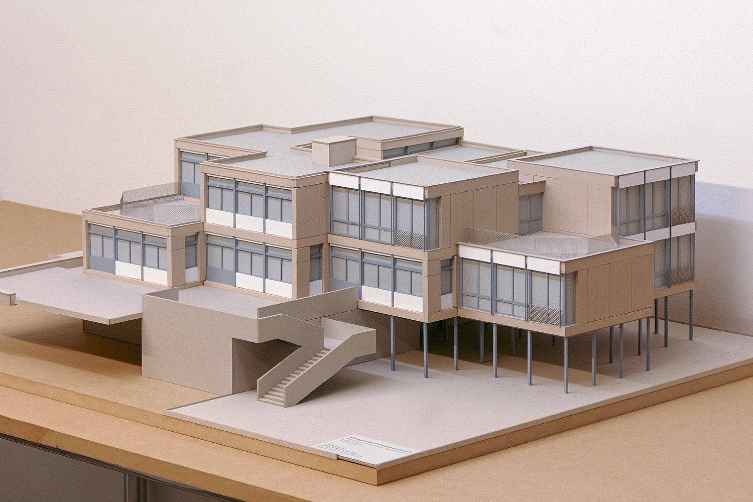 Associati Architectes EPFL SIA Genève. Associati sàrl, Christophe Alhanko, Loris Guillard, Mikaël Sachs. 